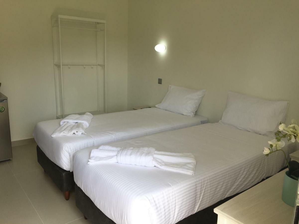 The Little Prince Luxury Suites Ypsos Dış mekan fotoğraf